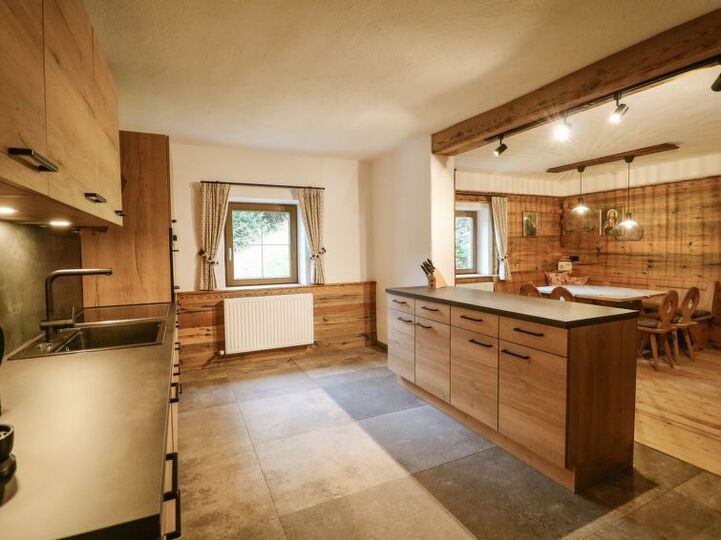 Charming Villa in Spiss with Modern Amenities, 1191, Gemeinde Spiss, Austria