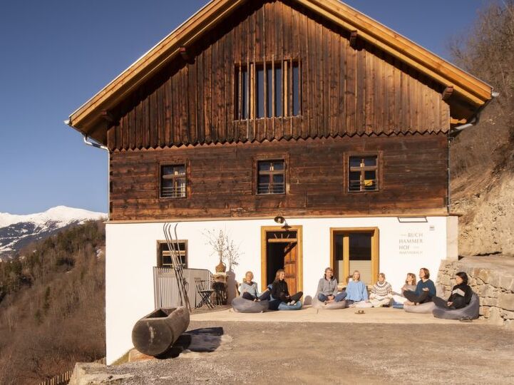 Cozy Hideaway in Kaunerberg City, 1198, Kaunerberg, Austria