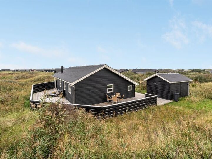 Exclusive Home in Perfect Location, Hjørring 1055, Hjørring, Denmark