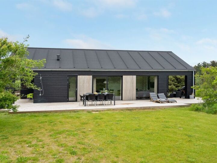 5 Star Home in Prime Location, Hjørring 1061, Hjørring, Denmark