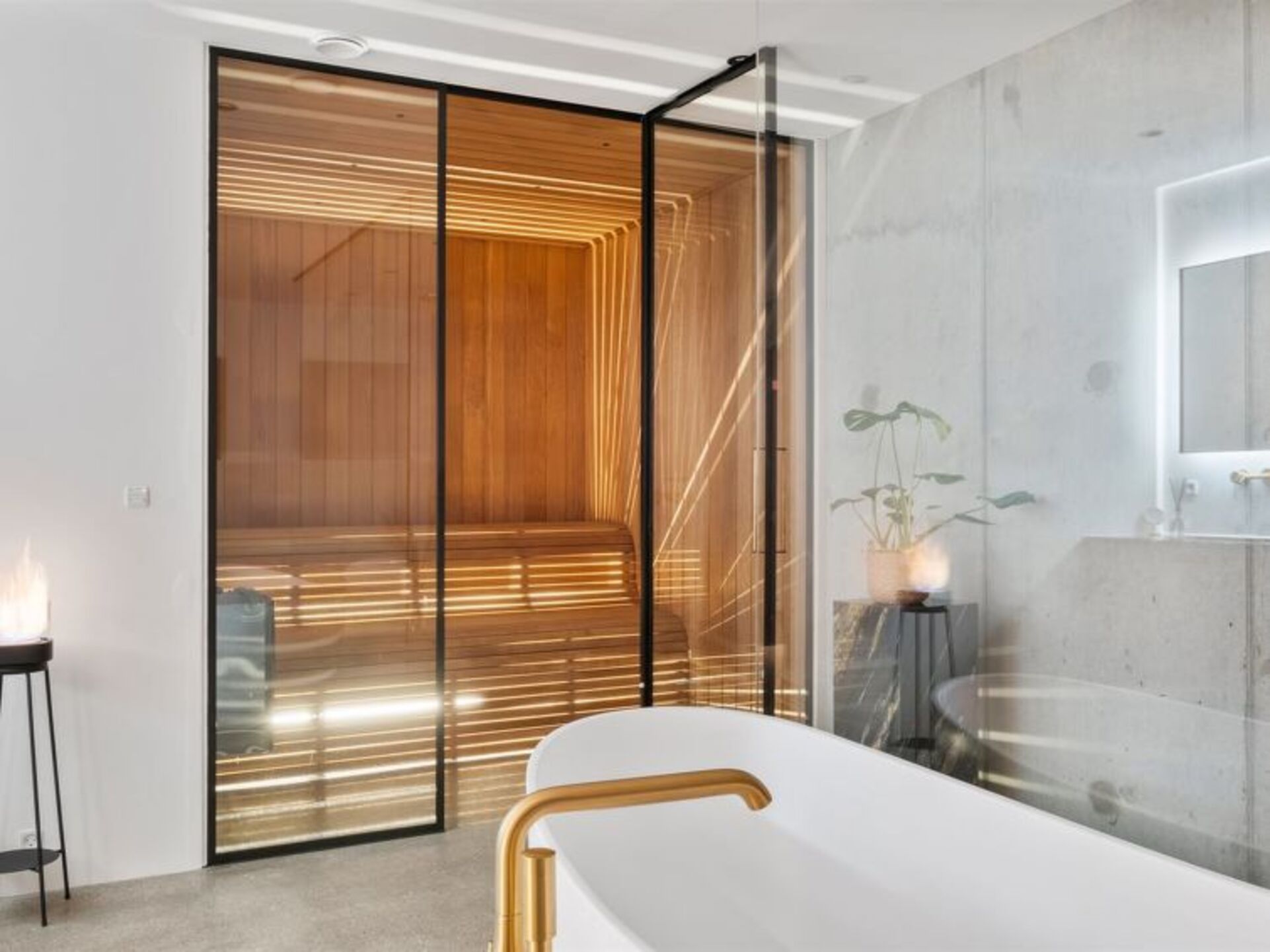 Bathroom / Wellness