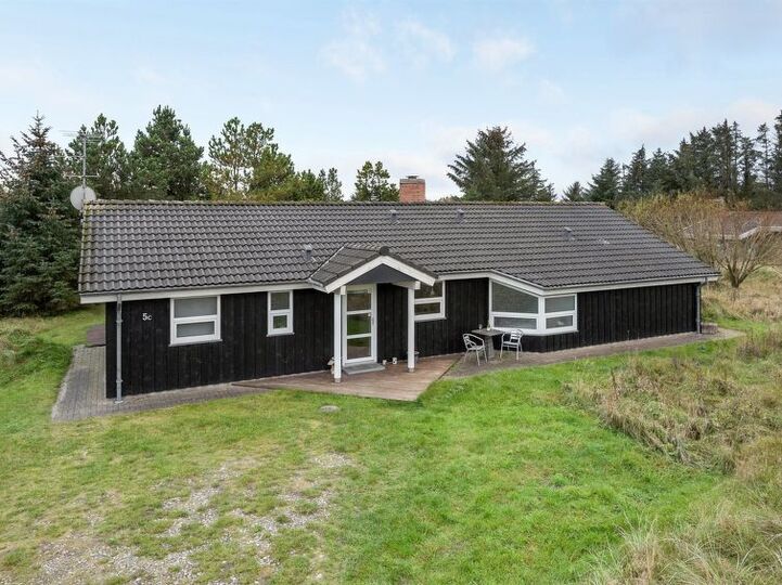 Your Home from Home, Hirtshals 1039, Hirtshals, Denmark