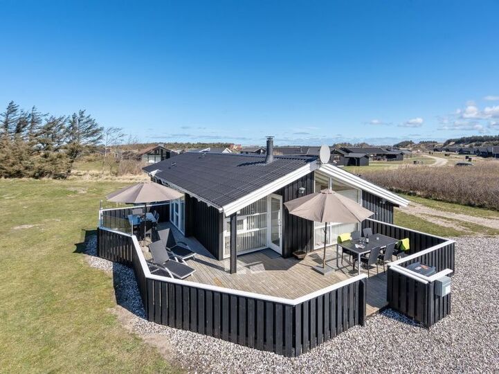 Exclusive Home in Perfect Location, Hjørring 1090, Hjørring, Denmark