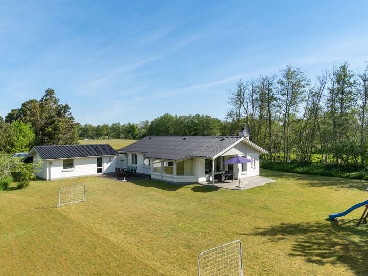 Exclusive Home in Perfect Location, Strandby 1026, Strandby, Denmark