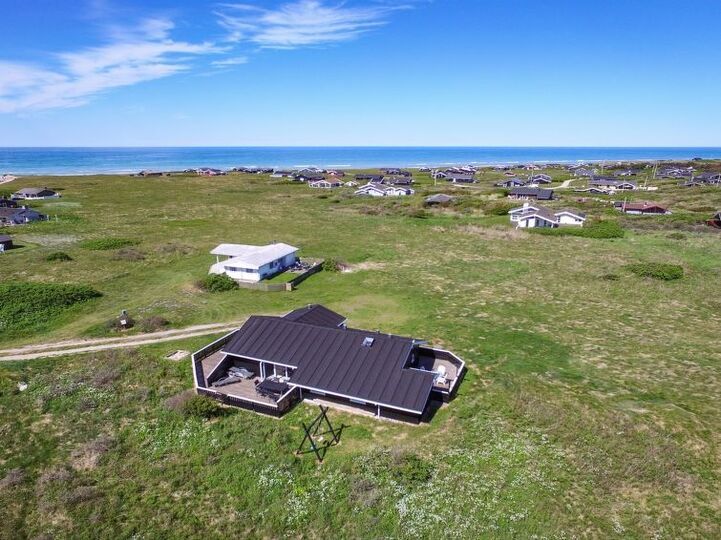 Exclusive Home in Perfect Location, Hjørring 1117, Hjørring, Denmark