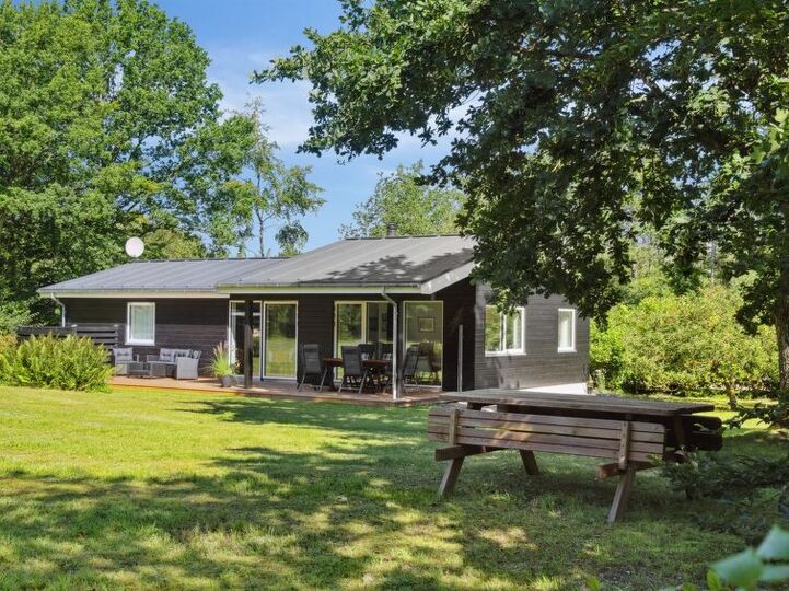 5 Star Home in Prime Location, Grenaa 1018, Grenaa, Denmark