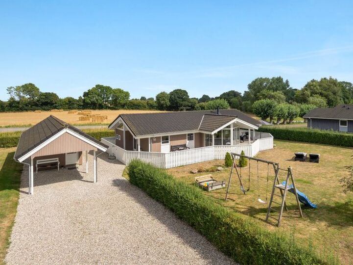 Exclusive Home in Perfect Location, Rudkøbing 1039, Rudkøbing, Denmark