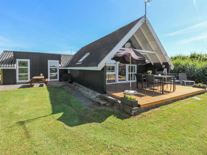 5 Star Home in Prime Location, Otterup 1096, Otterup, Denmark