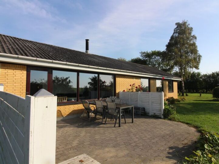 5 Star Home in Prime Location, Aakirkeby 1081, Aakirkeby, Denmark