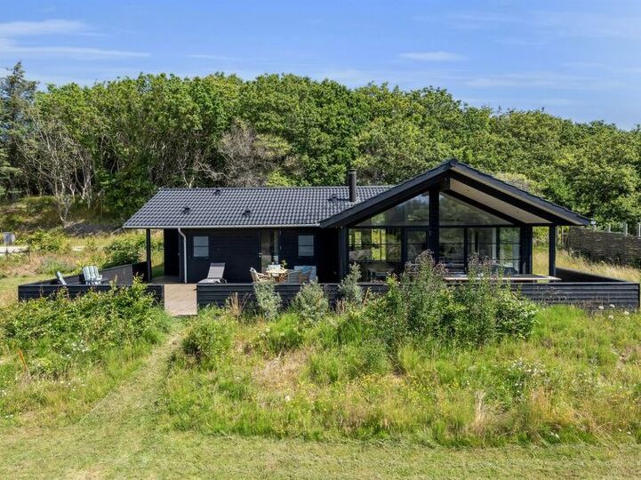 5 Star Home in Prime Location, Vejby 1096, Vejby, Denmark