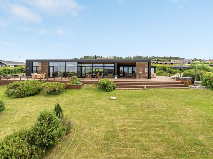 Luxury Home, Idyllic Location, Knebel 1035, Knebel, Denmark