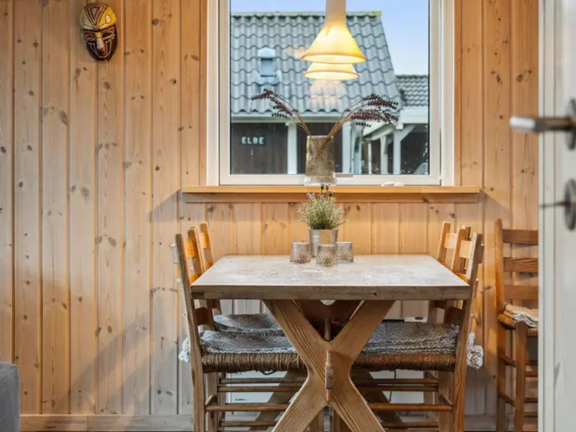 Luxury Home, Idyllic Location, Børkop 1084