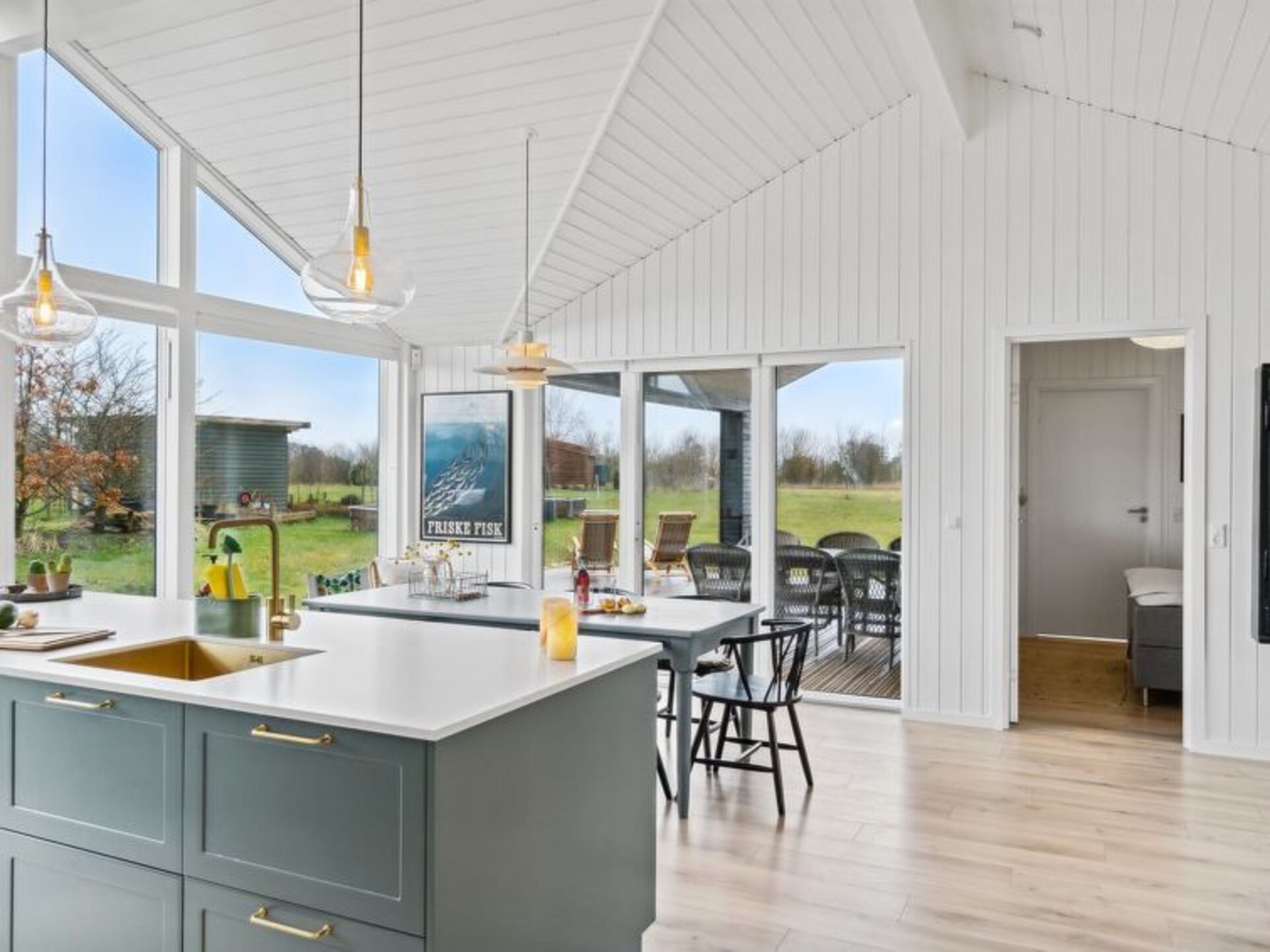 Kitchen / Dining Room