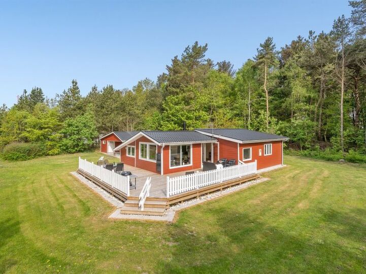 Exclusive Home in Perfect Location, Hals 1077, Hals, Denmark