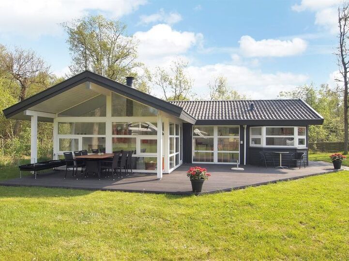 Your Perfect Getaway, Humble 1051, Humble, Denmark