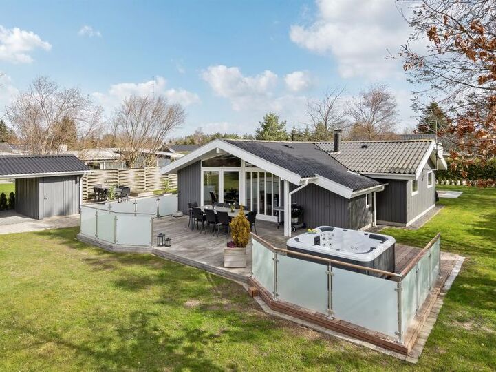 Your Home from Home, Væggerløse 1114, Væggerløse, Denmark