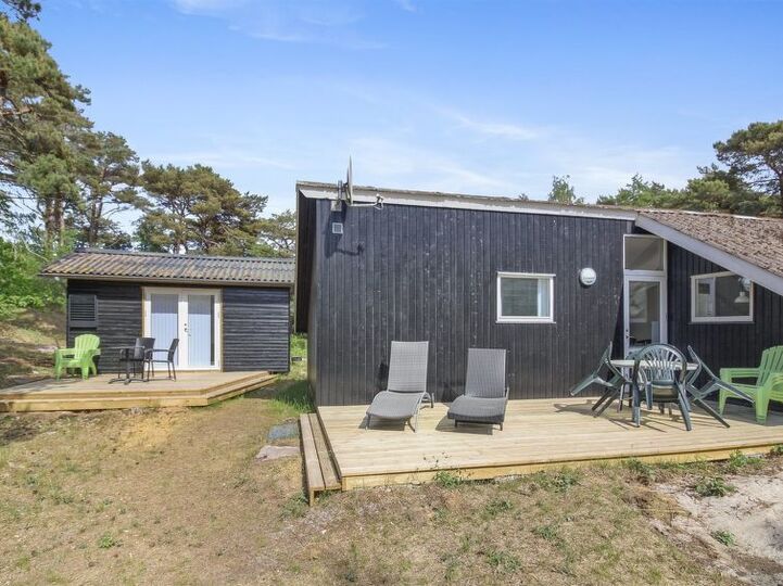 Luxury Home, Idyllic Location, Nexø 1068, Nexø, Denmark