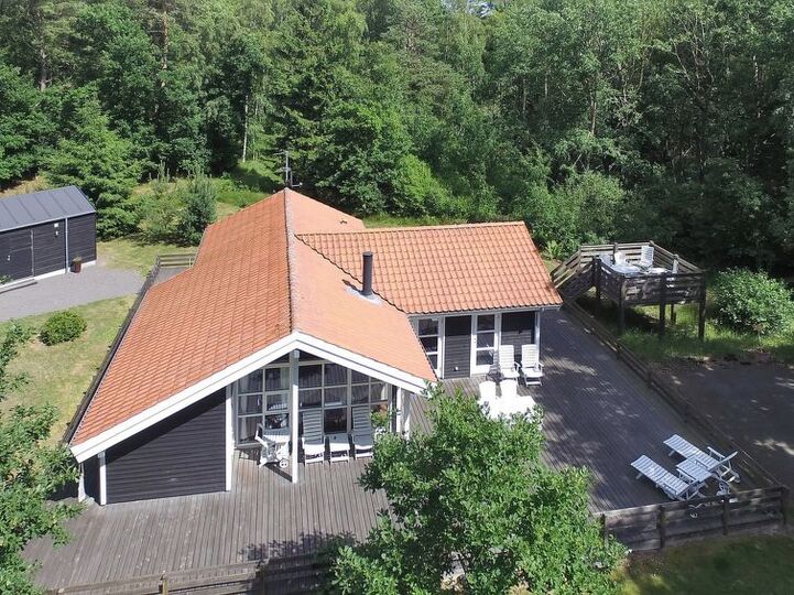 5 Star Home in Prime Location, Nexø 1069, Nexø, Denmark