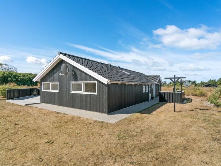 Your Home from Home, Hirtshals 1048