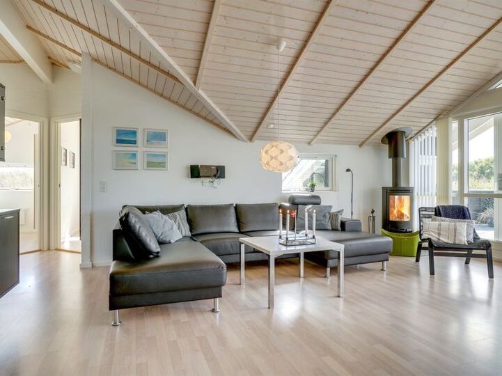 Your Home from Home, Hirtshals 1048