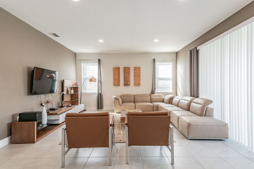 Rent the Perfect 5 Bedroom Villa, Encore Resort Villa 6416