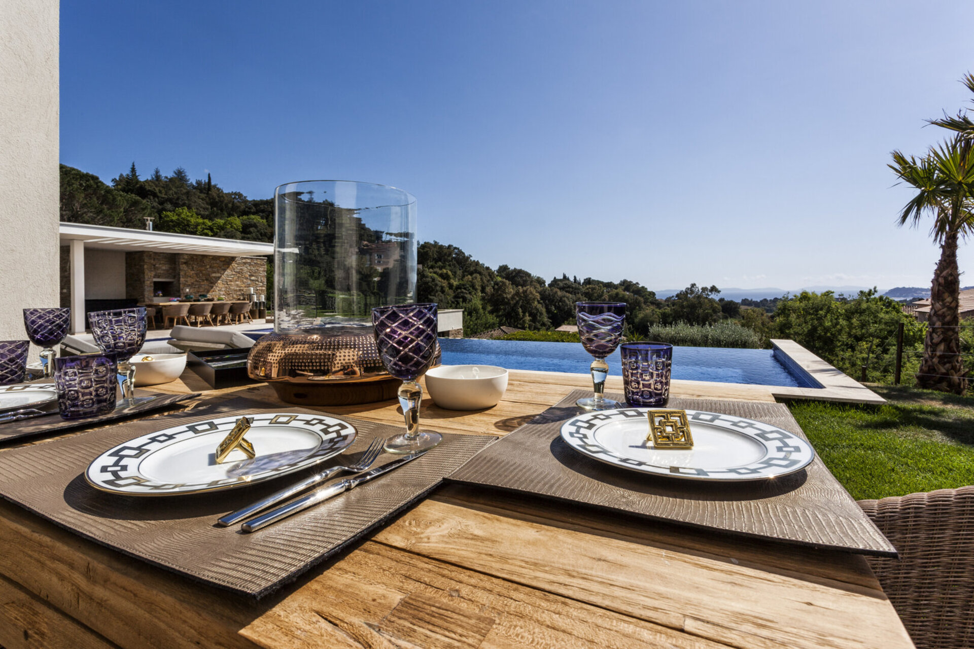 Seaside Bliss: Villa Colibri's Luxe Escape