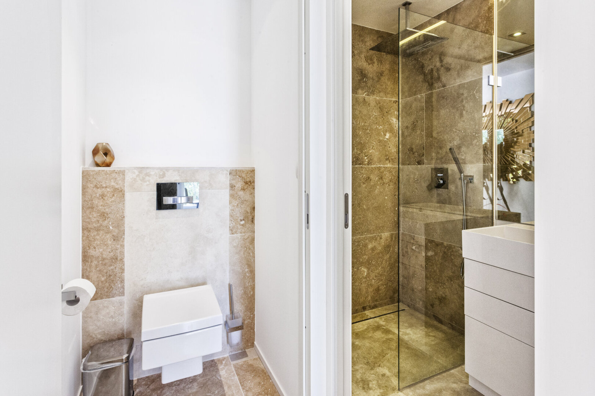 Seaside Bliss: Villa Colibri's Luxe Escape