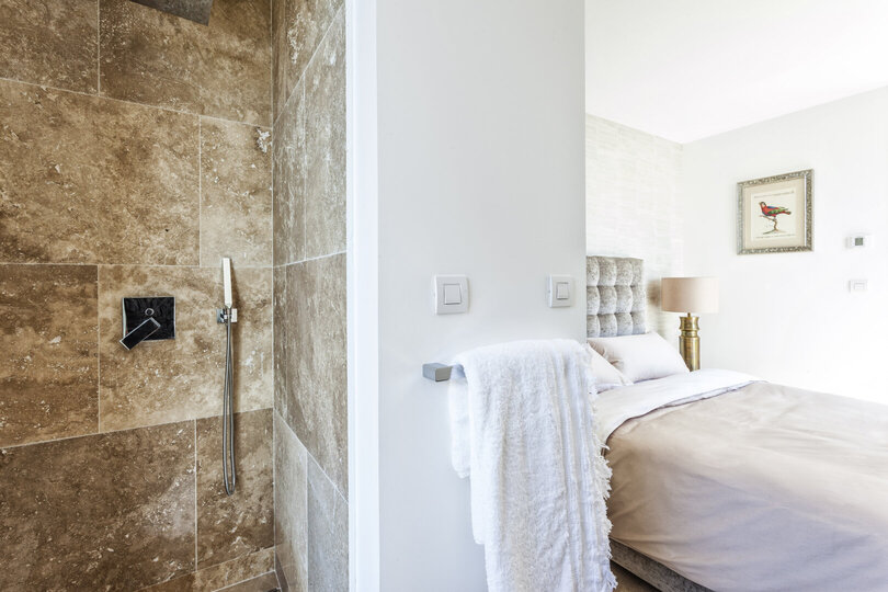 Seaside Bliss: Villa Colibri's Luxe Escape
