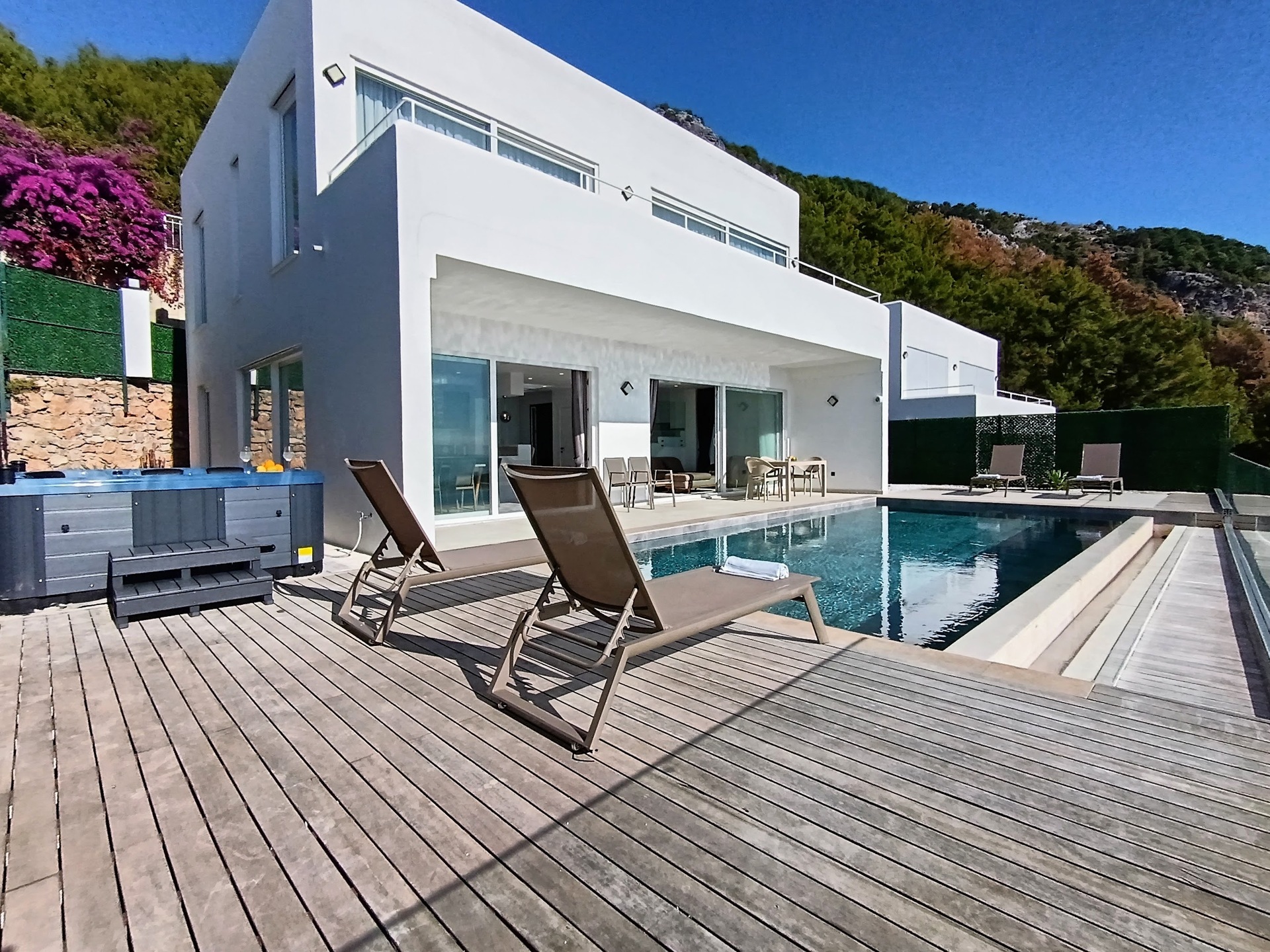 5 Star Villa Royale – Majestic Alanya Escape