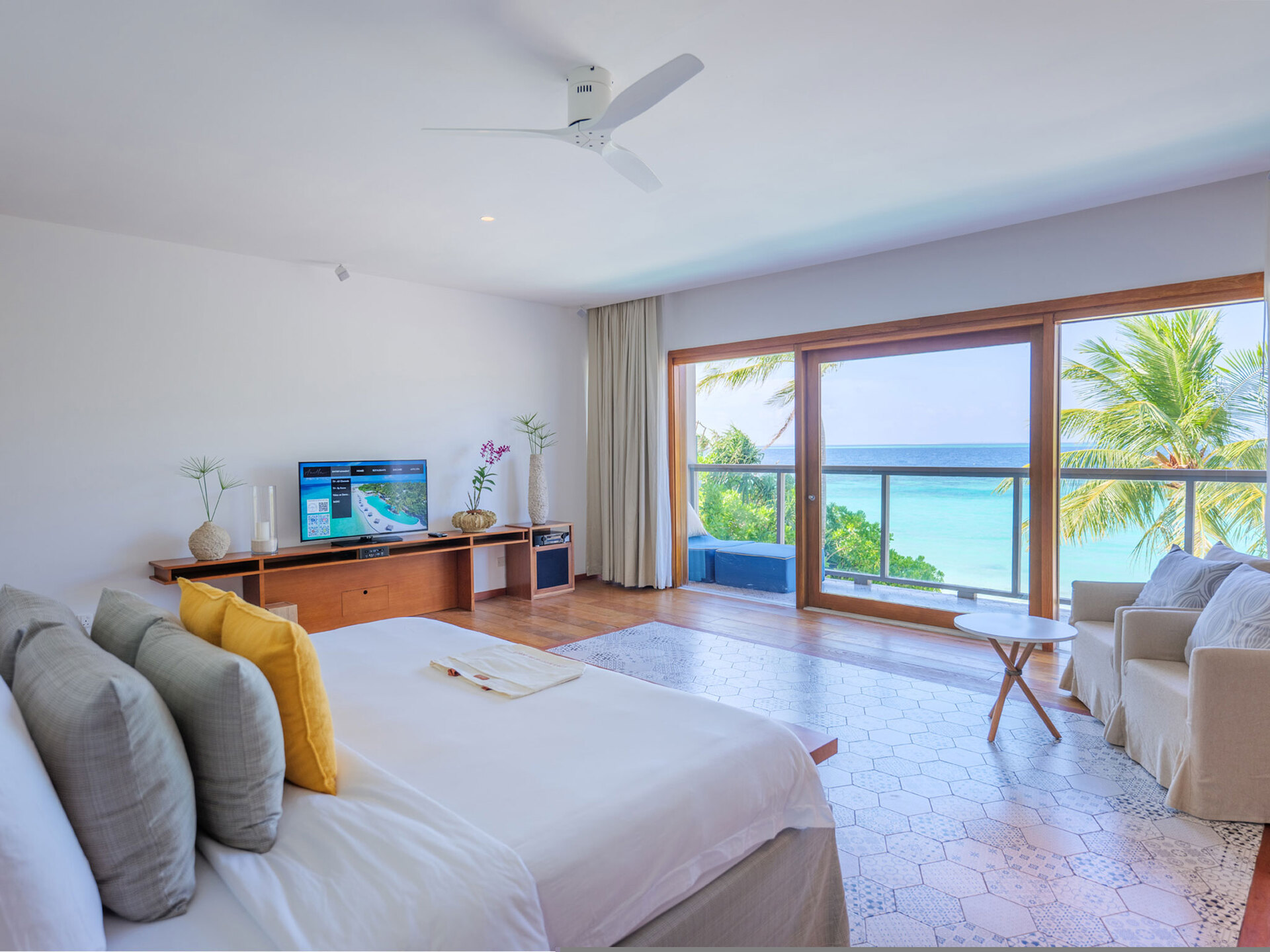 Elegant 4 Bedroom Villa in Paradise,1007