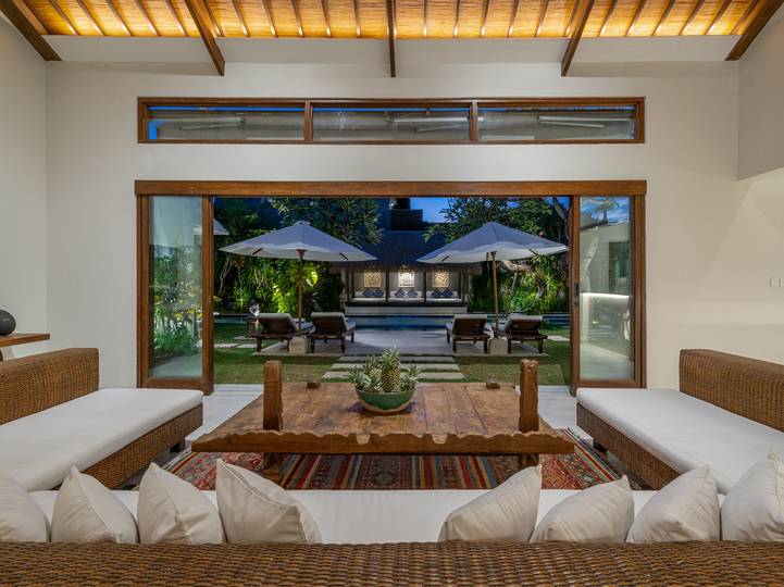 Luxury Oasis in Seminyak – Your Dream Bali Escape Awaits, 2256