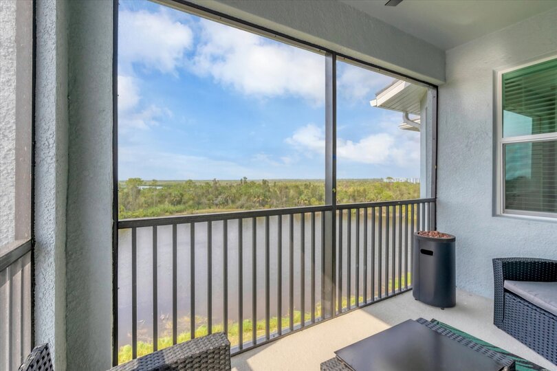 Incredible 4th-floor views over the quiet pond