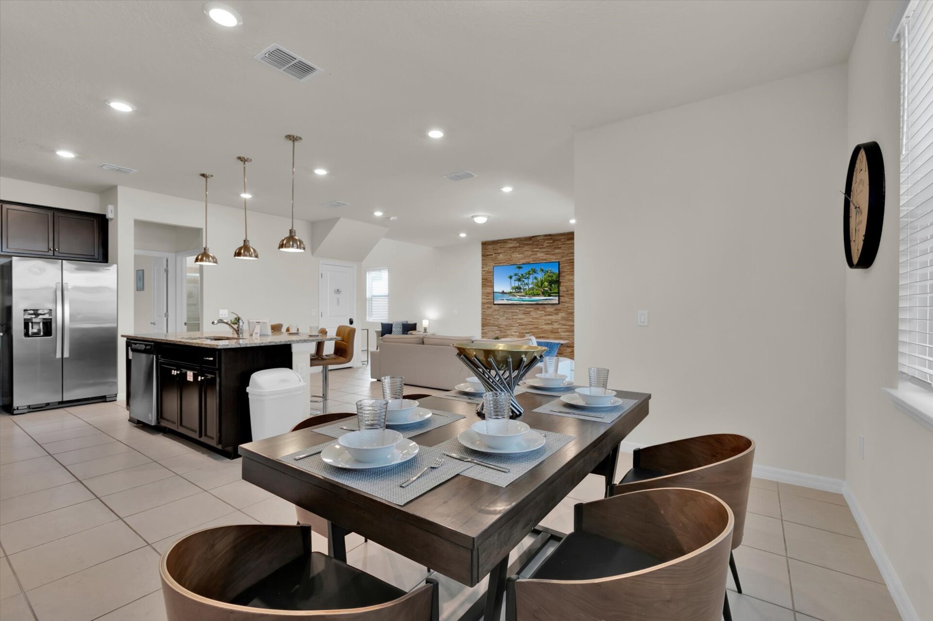 Dining Room (Angle)