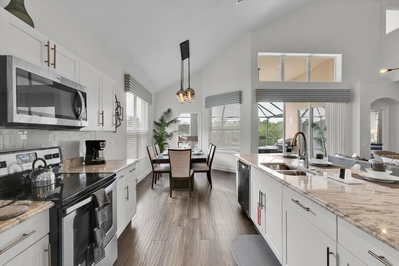 Kitchen (Angle)