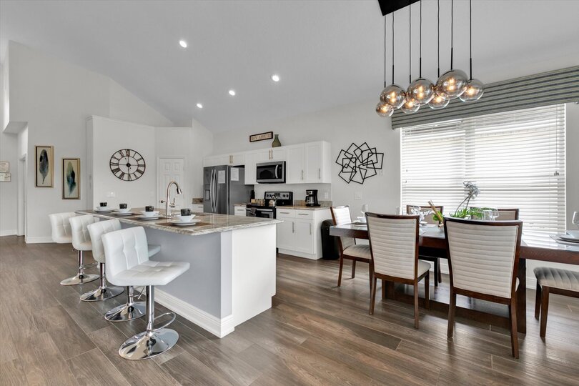 Kitchen (Angle 3)