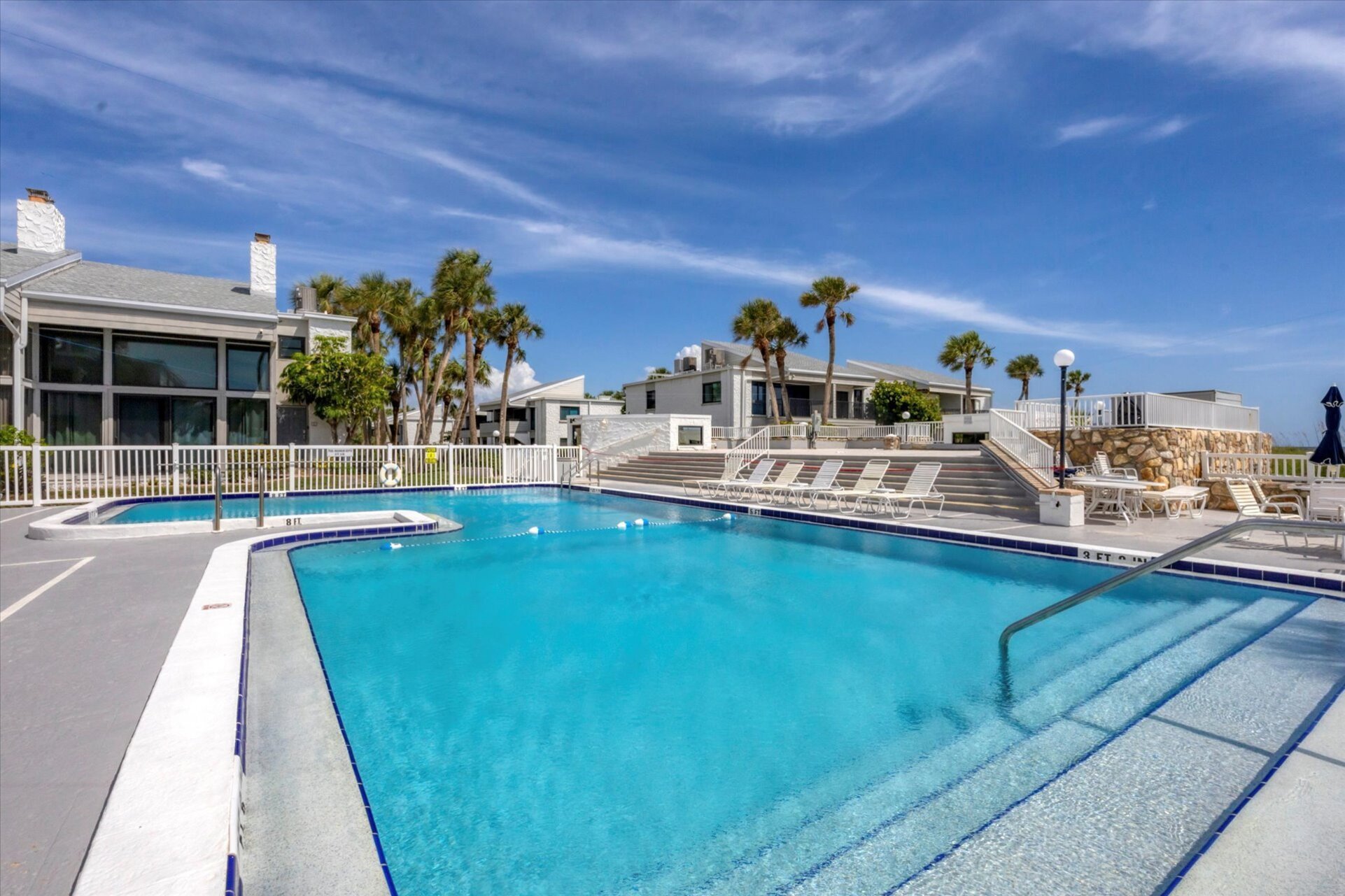 Large community pool overlooking Venice Beach and the Gulf of Mexico