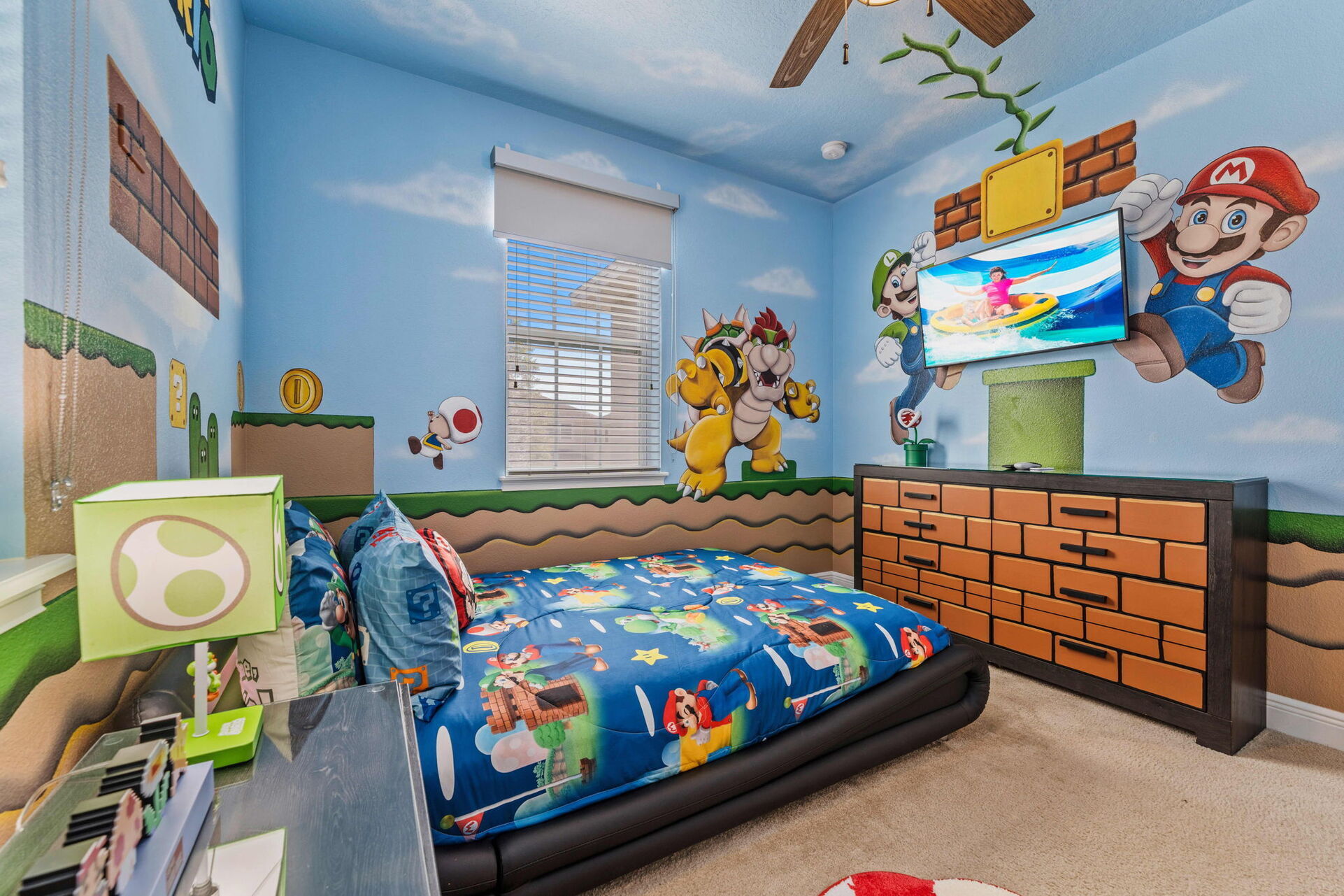 Experience Magic and Luxury Just Minutes from Disney