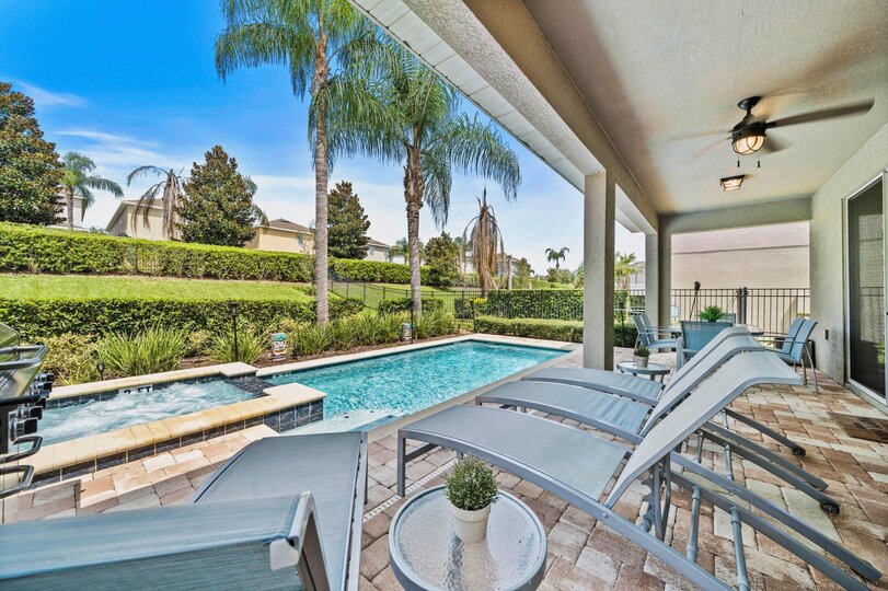 Experience Magic and Luxury Just Minutes from Disney, Kissimmee, United States