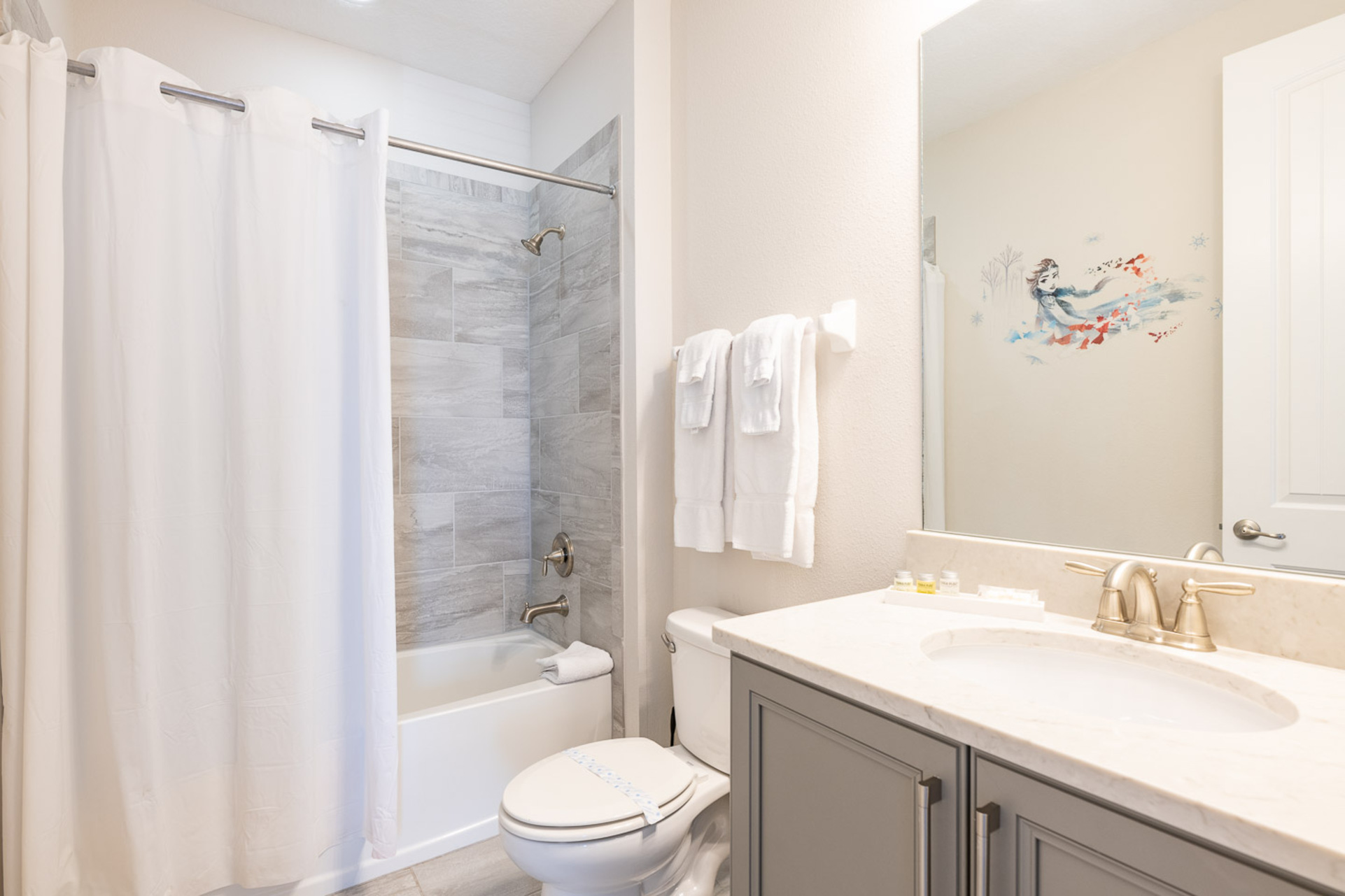 Embrace Adventure and Joy at Your Family Oasis, Orlando Villa 1000