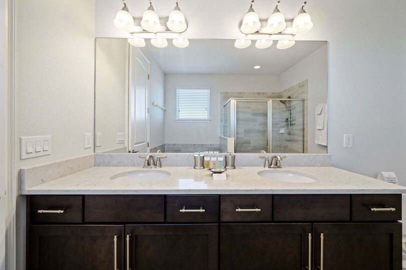 Unwind & Rejuvenate at Your Dream Hideaway, Orlando Villa 1000