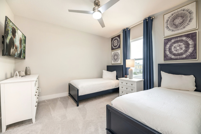 Your Stylish Vacation Escape Awaits, Orlando Townhome 1000