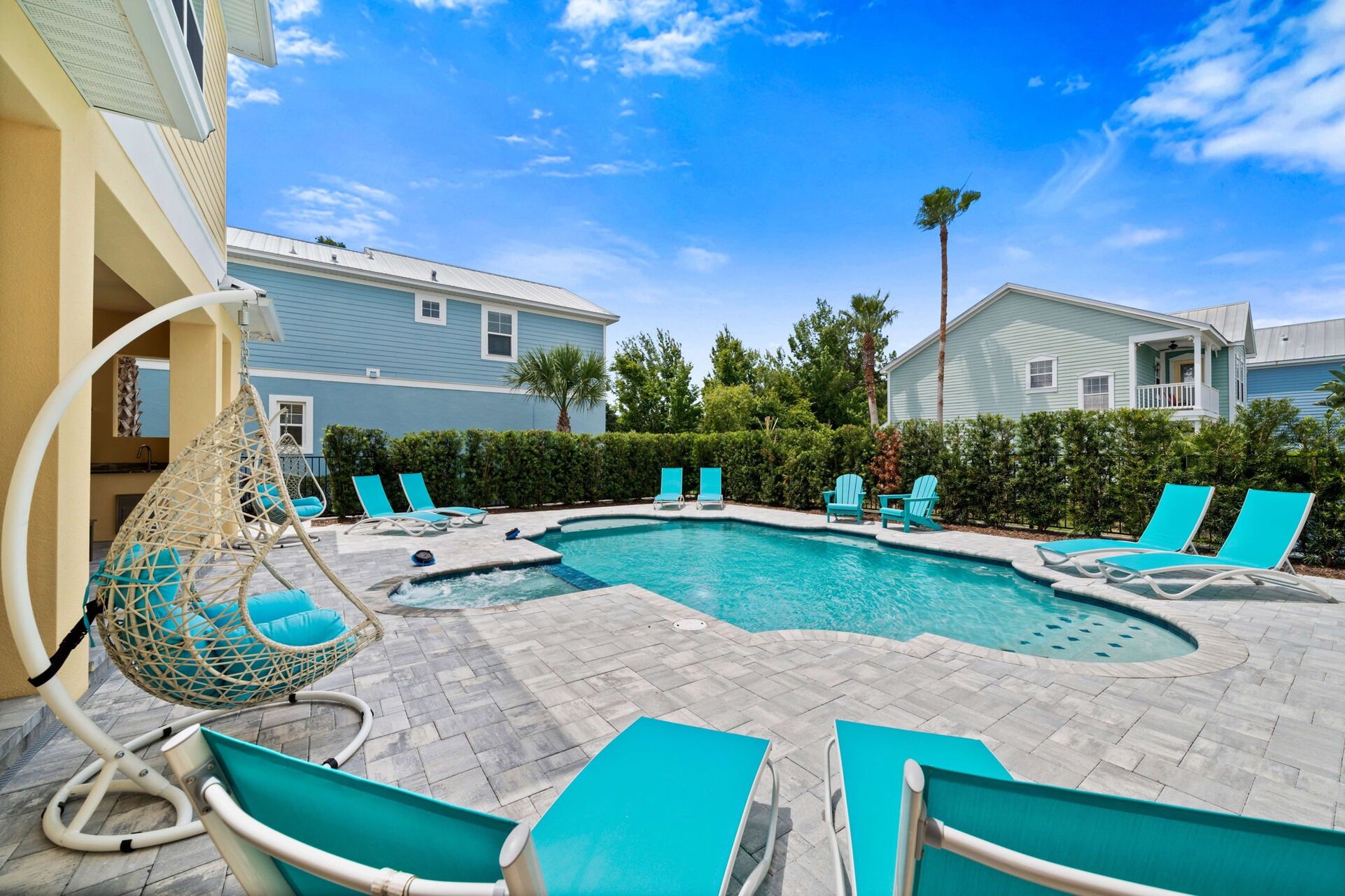 Embrace Comfort and Elegance in Your Dream Escape