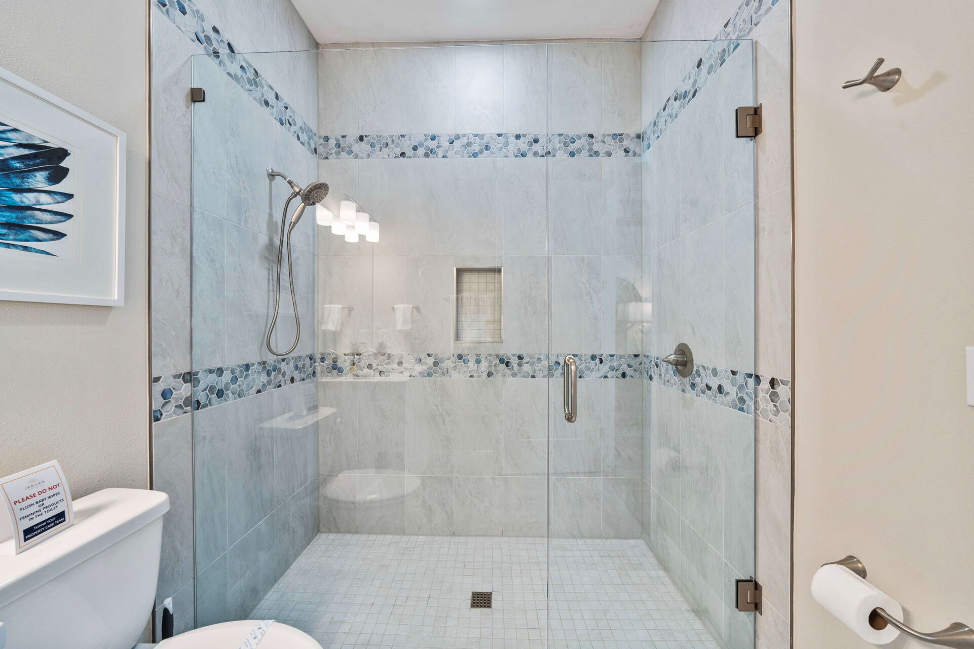 Embrace Comfort and Elegance in Your Dream Escape