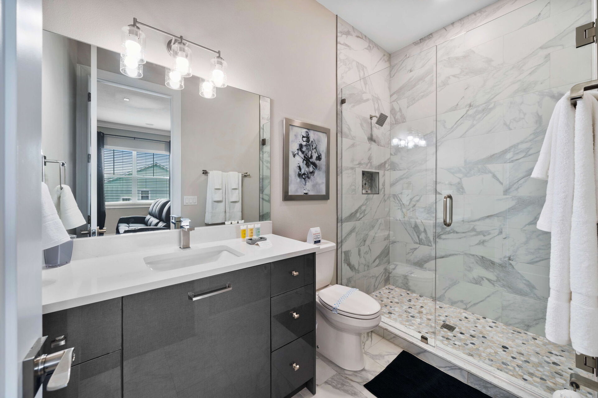 Embrace Comfort and Elegance in Your Dream Escape