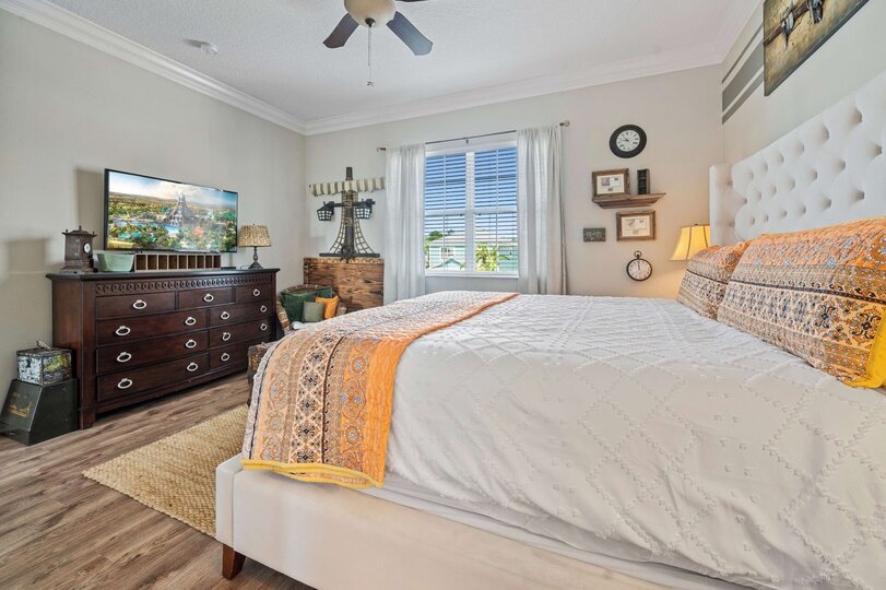 Escape to a Luxurious Safari Experience, Orlando Villa 1000