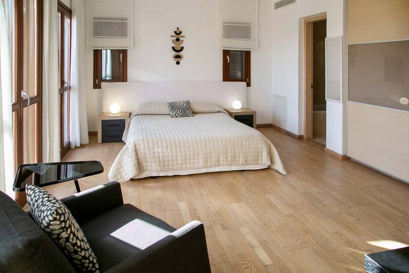 Luxury Villa Retreat with Unmatched Elegance and Serenity