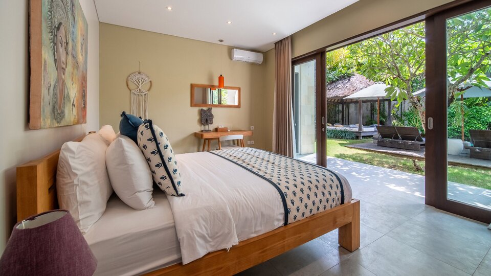 Luxury 6 Bedroom Villa in Seminyak, Bali Villa 2245