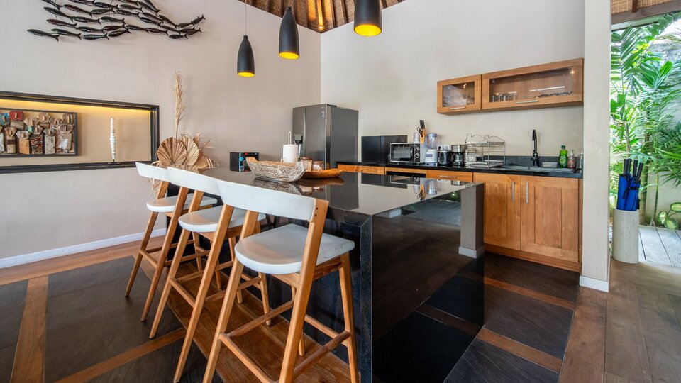 Luxury 6 Bedroom Villa in Seminyak, Bali Villa 2245