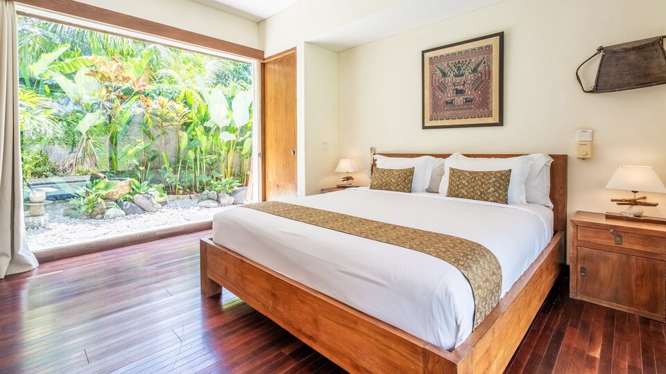 Rent Your Own 5 Star Private Villa in Seminyak at the Best Price, Bali Villa 2246