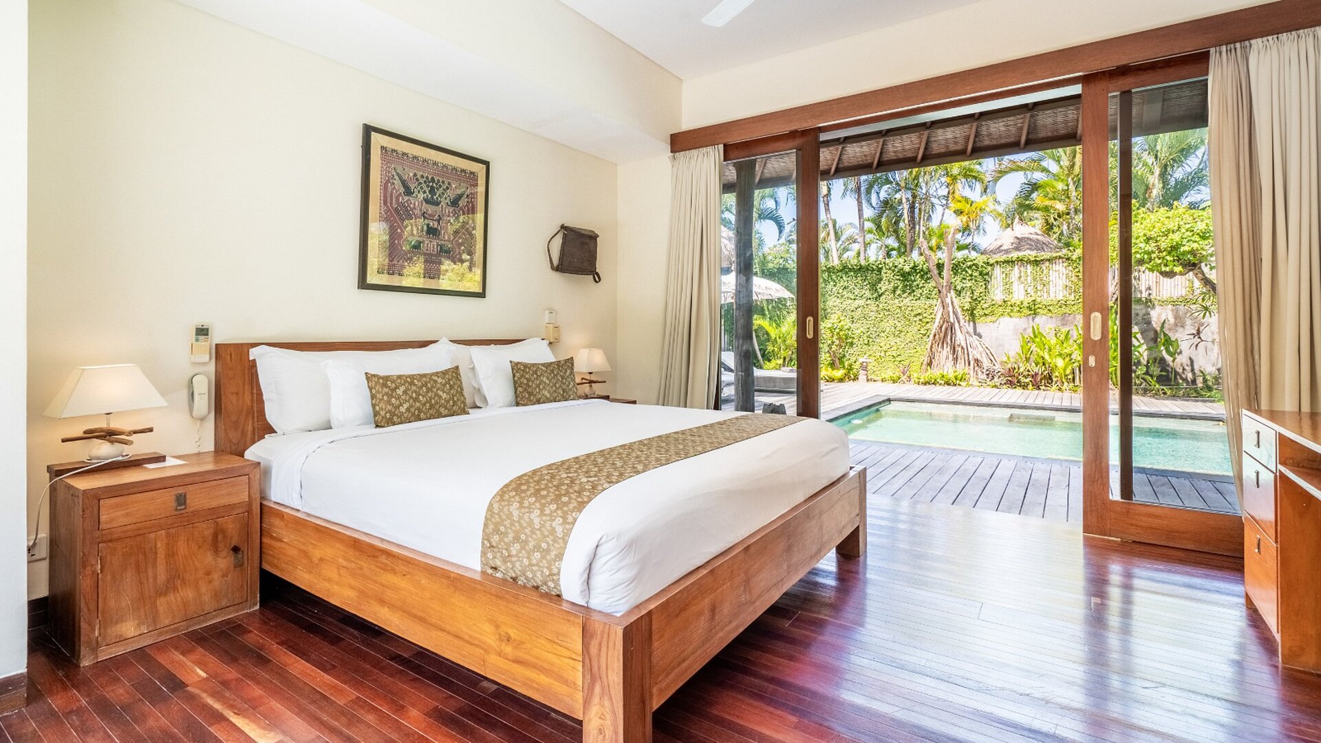 Rent Your Own 5 Star Private Villa in Seminyak at the Best Price, Bali Villa 2246